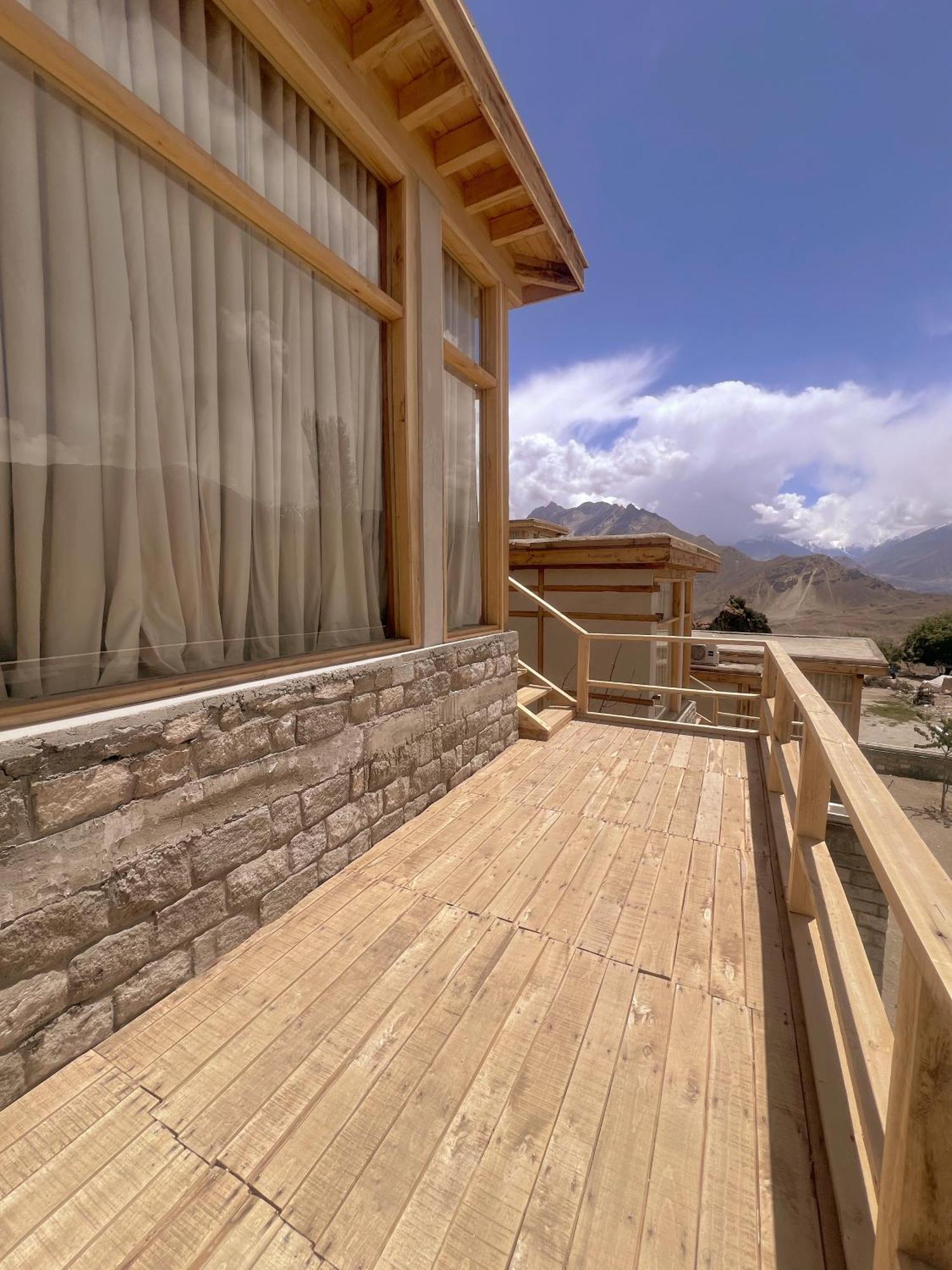 Готель The Rihla Hunza - Managed By Luxus Karimabad  Екстер'єр фото
